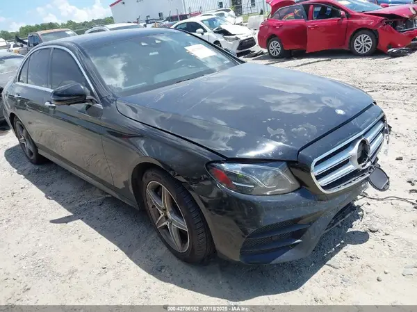 WDDZF4JB8HA030324 2017 MERCEDES-BENZ E-KLASSE - Image 1