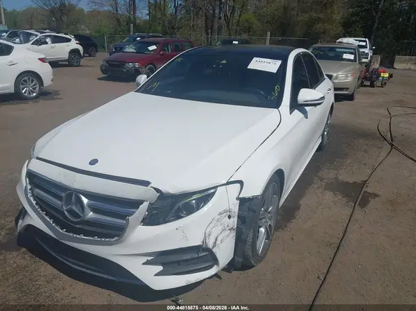 WDDZF4JB8HA039010 2017 MERCEDES-BENZ E-KLASSE - Image 2