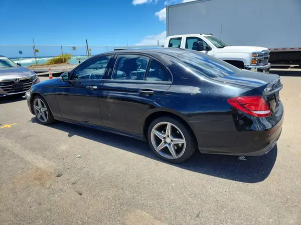 WDDZF4JB8HA039959 2017 MERCEDES-BENZ E-KLASSE - Image 2