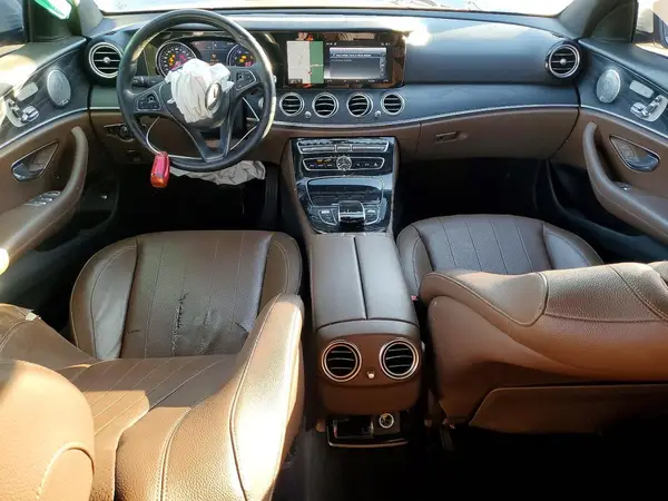 WDDZF4JB8HA042702 2017 MERCEDES-BENZ E-KLASSE - Image 8