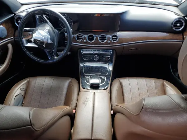 WDDZF4JB8HA074906 2017 MERCEDES-BENZ E-KLASSE - Image 8