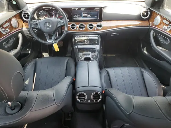 WDDZF4JB8HA106155 2017 MERCEDES-BENZ E-KLASSE - Image 8