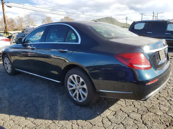 WDDZF4JB8HA128043 2017 MERCEDES-BENZ E-KLASSE - Image 2