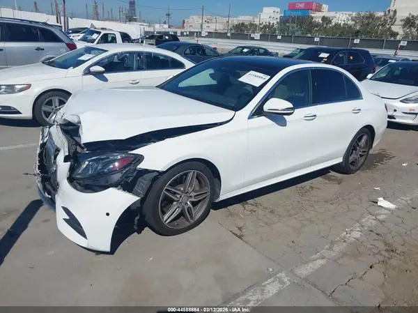 WDDZF4JB8HA202030 2017 MERCEDES-BENZ E-KLASSE - Image 2