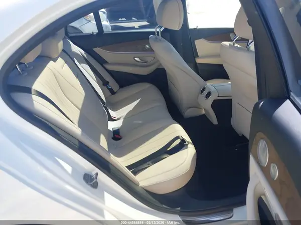 WDDZF4JB8HA202030 2017 MERCEDES-BENZ E-KLASSE - Image 8
