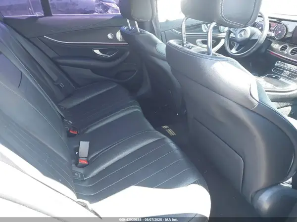 WDDZF4JB8HA207938 2017 MERCEDES-BENZ E-KLASSE - Image 8
