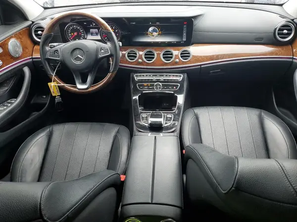 WDDZF4JB8HA208796 2017 MERCEDES-BENZ E-KLASSE - Image 8