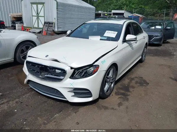 WDDZF4JB8HA275737 2017 MERCEDES-BENZ E-KLASSE - Image 2