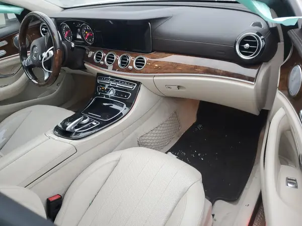 WDDZF4JB8HA279495 2017 MERCEDES-BENZ E-KLASSE - Image 8