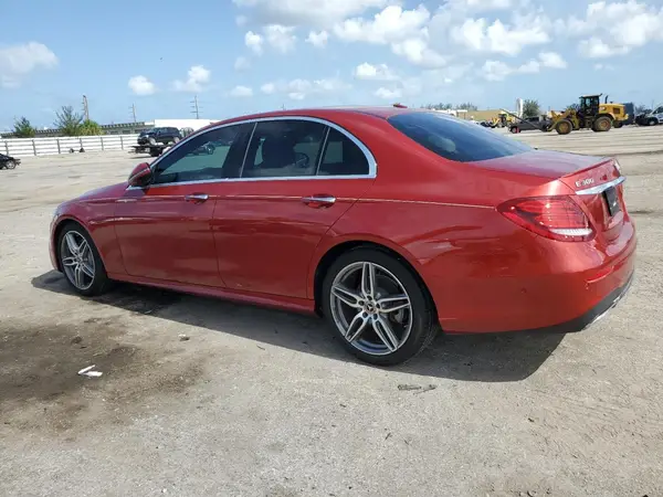WDDZF4JB8KA511164 2019 MERCEDES-BENZ E-KLASSE - Image 2