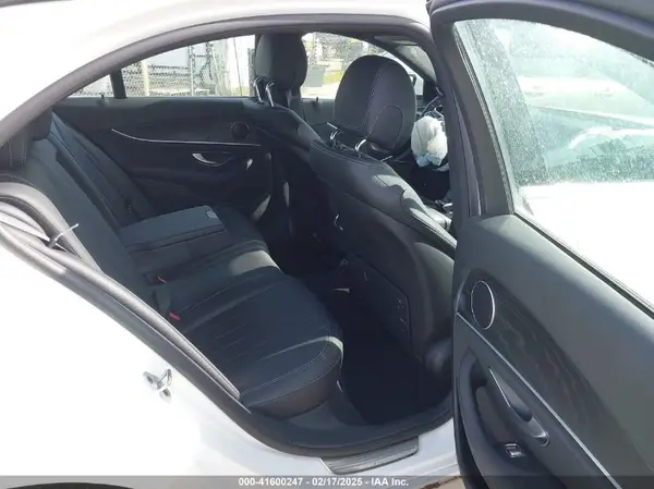 WDDZF4JB8KA597205 2019 MERCEDES-BENZ E-KLASSE - Image 8