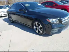 WDDZF4JB8KA600698 2019 MERCEDES-BENZ E-KLASSE