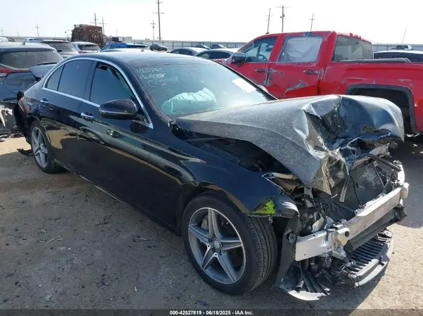 WDDZF4JB9HA027660 2017 MERCEDES-BENZ E-KLASSE - Image 1