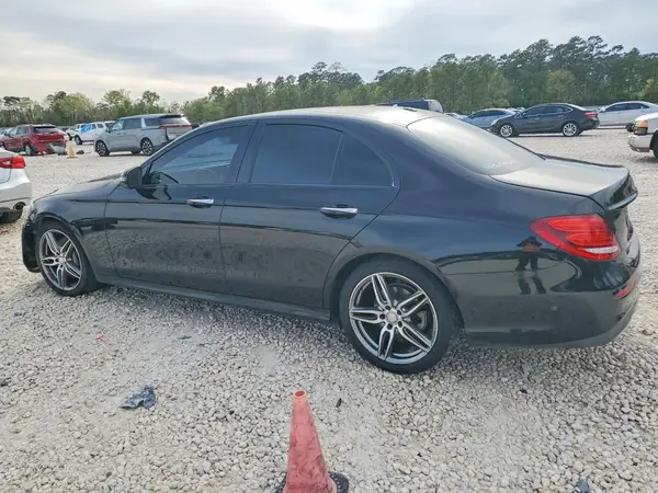 WDDZF4JB9HA072937 2017 MERCEDES-BENZ E-KLASSE - Image 2