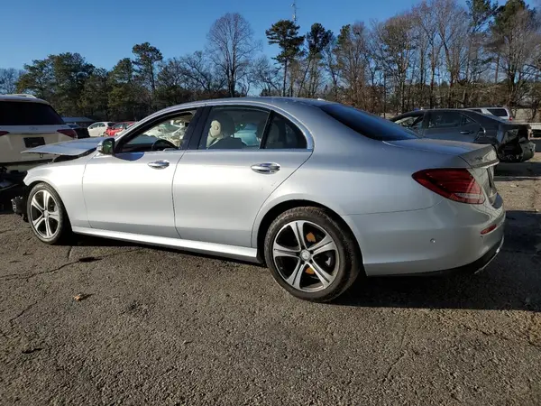 WDDZF4JB9HA088233 2017 MERCEDES-BENZ E-KLASSE - Image 2