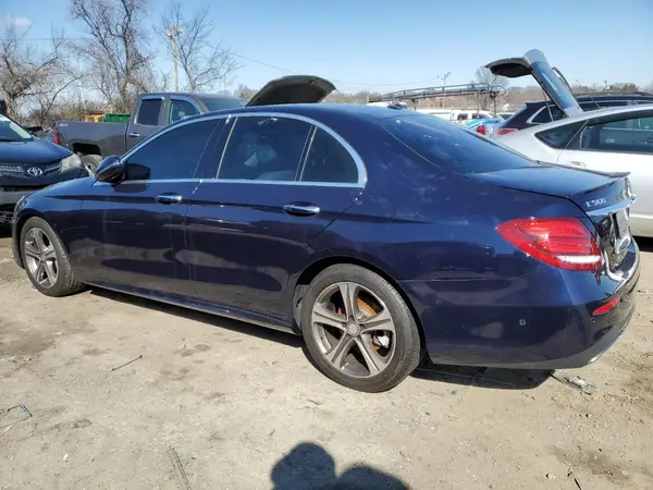 WDDZF4JB9HA098437 2017 MERCEDES-BENZ E-KLASSE - Image 2