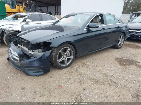 WDDZF4JB9HA131596 2017 MERCEDES-BENZ E-KLASSE - Image 2