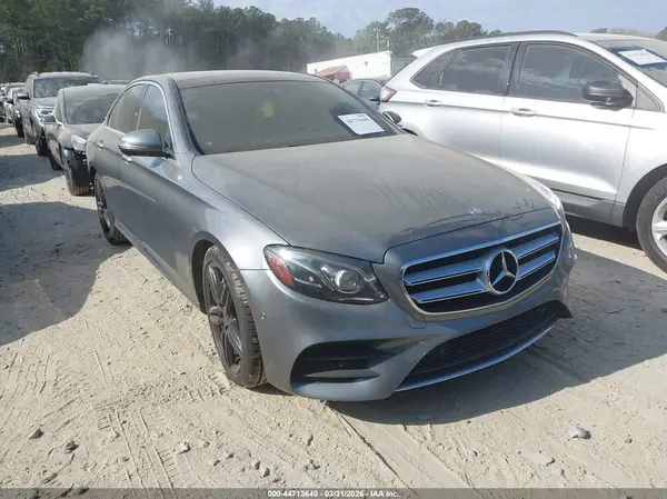 WDDZF4JB9HA196867 2017 MERCEDES-BENZ E-KLASSE - Image 1