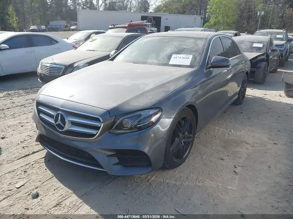 WDDZF4JB9HA196867 2017 MERCEDES-BENZ E-KLASSE - Image 2