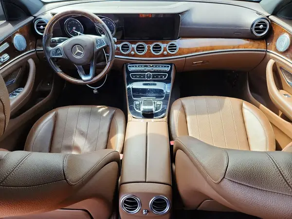 WDDZF4JB9HA235876 2017 MERCEDES-BENZ E-KLASSE - Image 8