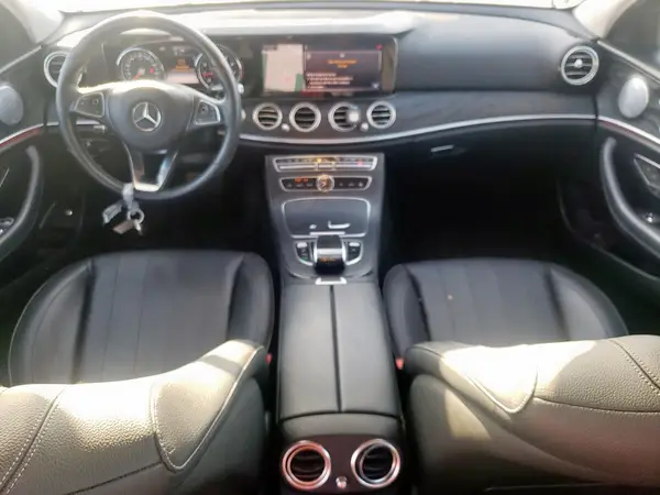 2018 MERCEDES-BENZ E-KLASSE auction photo 8
