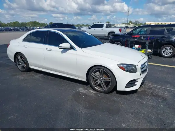 WDDZF4JB9KA509116 2019 MERCEDES-BENZ E-KLASSE - Image 1