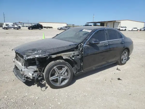 WDDZF4JB9KA522920 2019 MERCEDES-BENZ E-KLASSE - Image 1