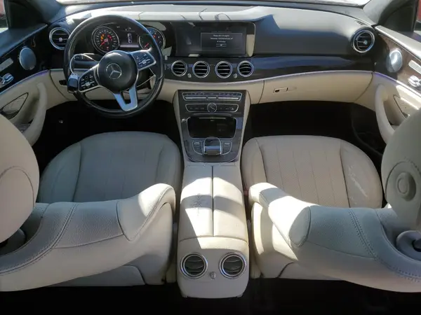 WDDZF4JB9KA560423 2019 MERCEDES-BENZ E-KLASSE - Image 8