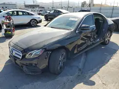 WDDZF4JB9KA667326 2019 MERCEDES-BENZ E-KLASSE