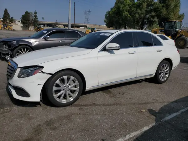 WDDZF4JBXHA069223 2017 MERCEDES-BENZ E-KLASSE - Image 1