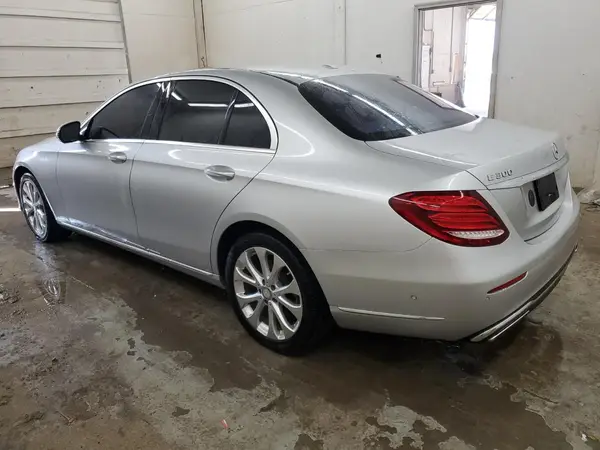 WDDZF4JBXHA167779 2017 MERCEDES-BENZ E-KLASSE - Image 2