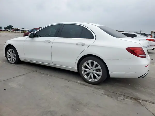 WDDZF4JBXHA191533 2017 MERCEDES-BENZ E-KLASSE - Image 2