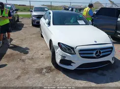 WDDZF4JBXHA215085 2017 MERCEDES-BENZ E-KLASSE