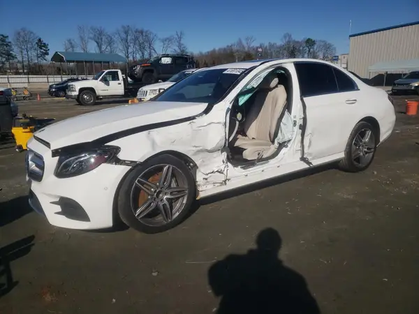 WDDZF4JBXJA329500 2018 MERCEDES-BENZ E-KLASSE - Image 1