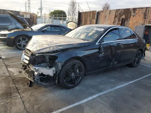 WDDZF4JBXJA359869 2018 MERCEDES-BENZ E-KLASSE - Image 1