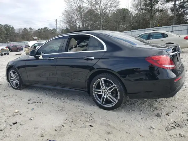 WDDZF4JBXJA364604 2018 MERCEDES-BENZ E-KLASSE - Image 2