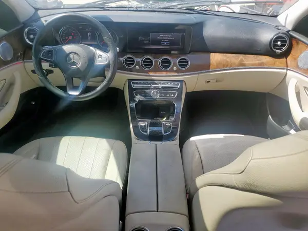 WDDZF4JBXJA391981 2018 MERCEDES-BENZ E-KLASSE - Image 8