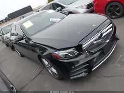 WDDZF4JBXJA427121 2018 MERCEDES-BENZ E-KLASSE