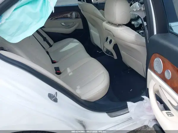 WDDZF4JBXJA448650 2018 MERCEDES-BENZ E-KLASSE - Image 8