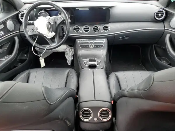 WDDZF4JBXJA470437 2018 MERCEDES-BENZ E-KLASSE - Image 8