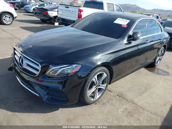 WDDZF4JBXKA549463 2019 MERCEDES-BENZ E-KLASSE - Image 2