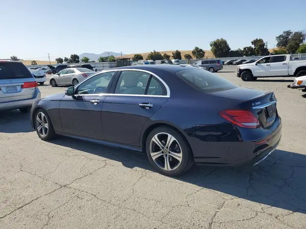 WDDZF4JBXKA596623 2019 MERCEDES-BENZ E-KLASSE - Image 2