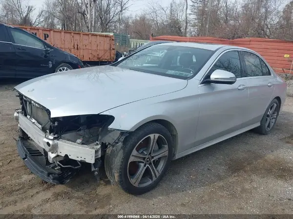 WDDZF4KB0HA091682 2017 MERCEDES-BENZ E-KLASSE - Image 2