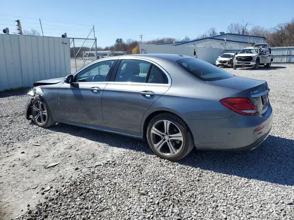 WDDZF4KB0HA127564 2017 MERCEDES-BENZ E-KLASSE - Image 2
