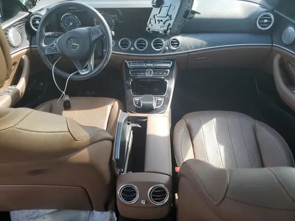 WDDZF4KB0HA147801 2017 MERCEDES-BENZ E-KLASSE - Image 8