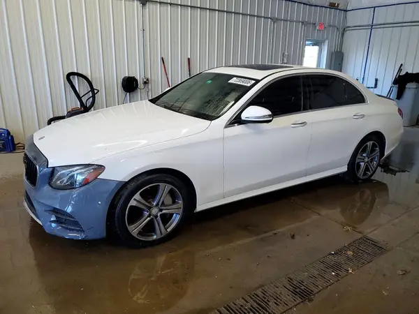 WDDZF4KB0HA182712 2017 MERCEDES-BENZ E-KLASSE - Image 1