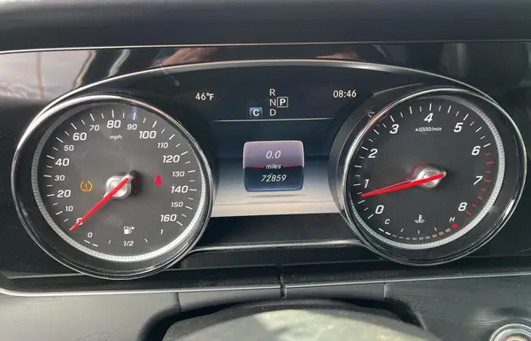 WDDZF4KB0HA212985 2017 MERCEDES-BENZ E-KLASSE - Image 8
