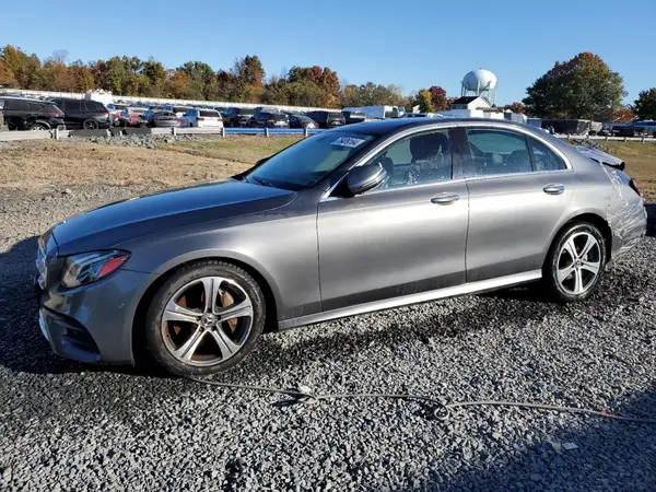 WDDZF4KB0HA229219 2017 MERCEDES-BENZ E-KLASSE - Image 1