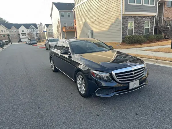 WDDZF4KB0JA307245 2018 MERCEDES-BENZ E-KLASSE