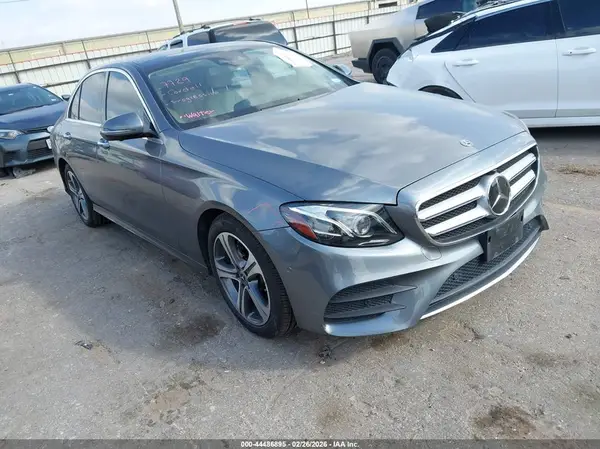 WDDZF4KB0JA312249 2018 MERCEDES-BENZ E-KLASSE - Image 1